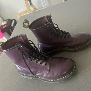 Dr. Martens lace up Boots Burgundy